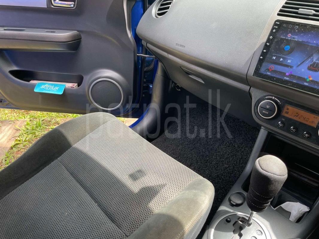 Advertisement image 6