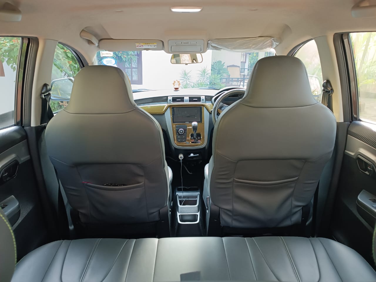 Mahindra KUV 2021 - பயன்படுத்தப்பட்டது SUV sale in Sri Lanka - patpat.lk