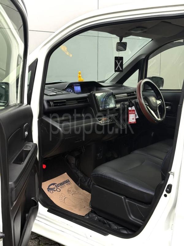 Advertisement image 5