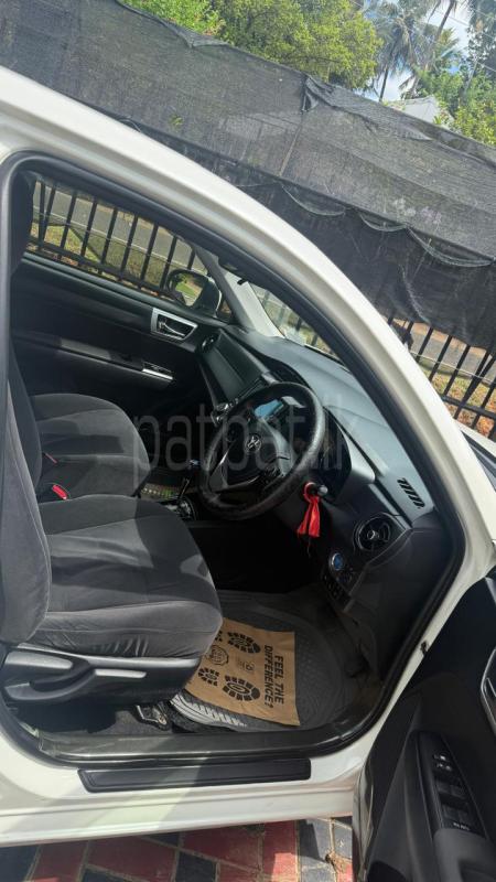 Toyota Axio 2016 - Used Car sale in Sri Lanka - patpat.lk