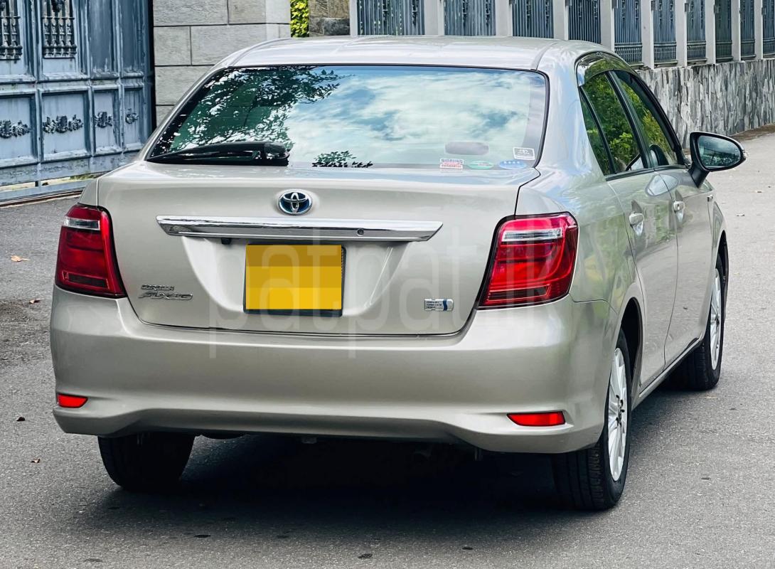 Toyota Axio 2015 - Used Car sale in Sri Lanka - patpat.lk