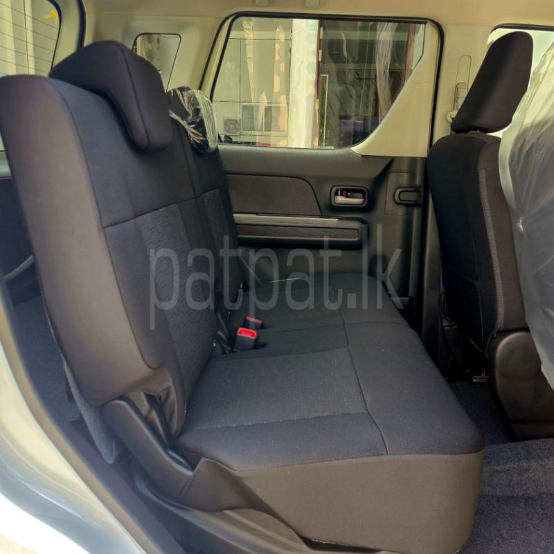 Advertisement image 6