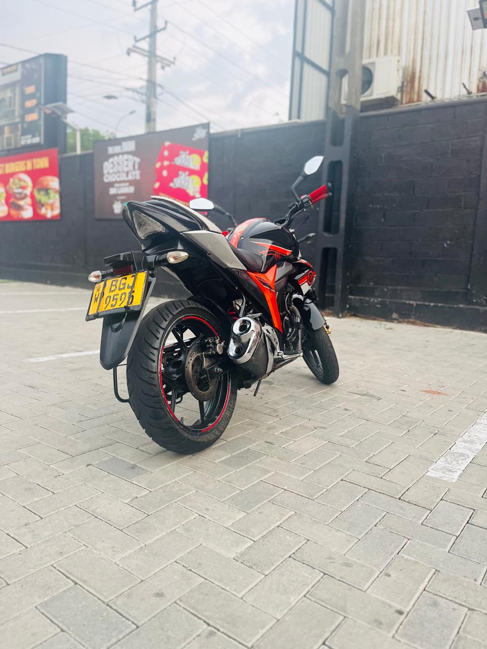Suzuki Gixxer 2017 - Used Bike sale in Sri Lanka - patpat.lk