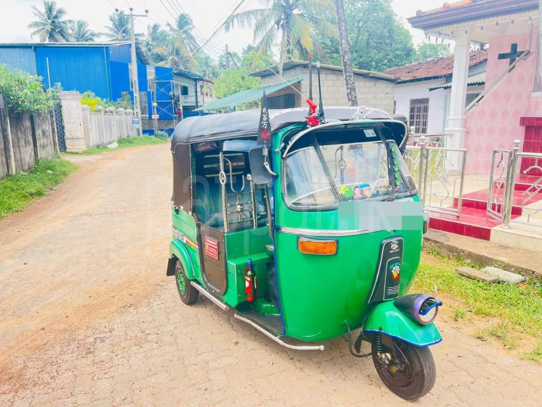 Bajaj Three Wheel 2006 - භාවිතා කරන ලද ත්‍රිරෝද රථය sale in Sri Lanka - patpat.lk