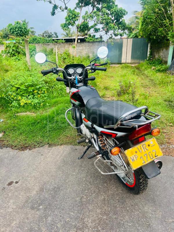 Bajaj CT100 2010 - பயன்படுத்தப்பட்டது பைக் sale in Sri Lanka - patpat.lk