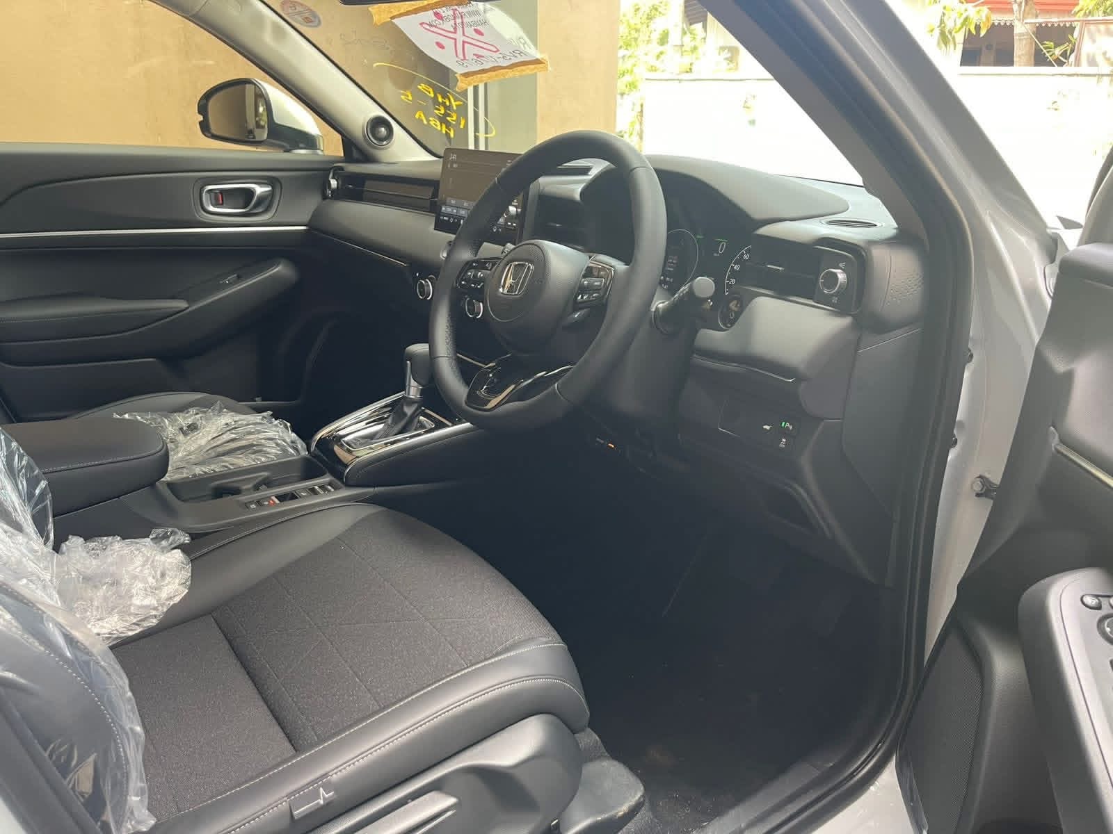 Honda Vezel 2025 - சான்றளிக்கப்பட்டது SUV sale in Sri Lanka - patpat.lk