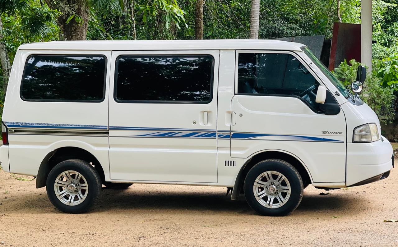 Mazda Bongo 2001 - Used Van sale in Sri Lanka - patpat.lk