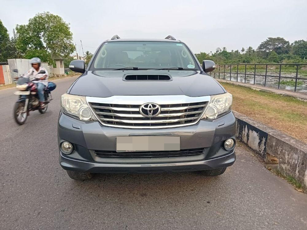 Toyota Fortuner 2013 - Used SUV sale in Sri Lanka - patpat.lk