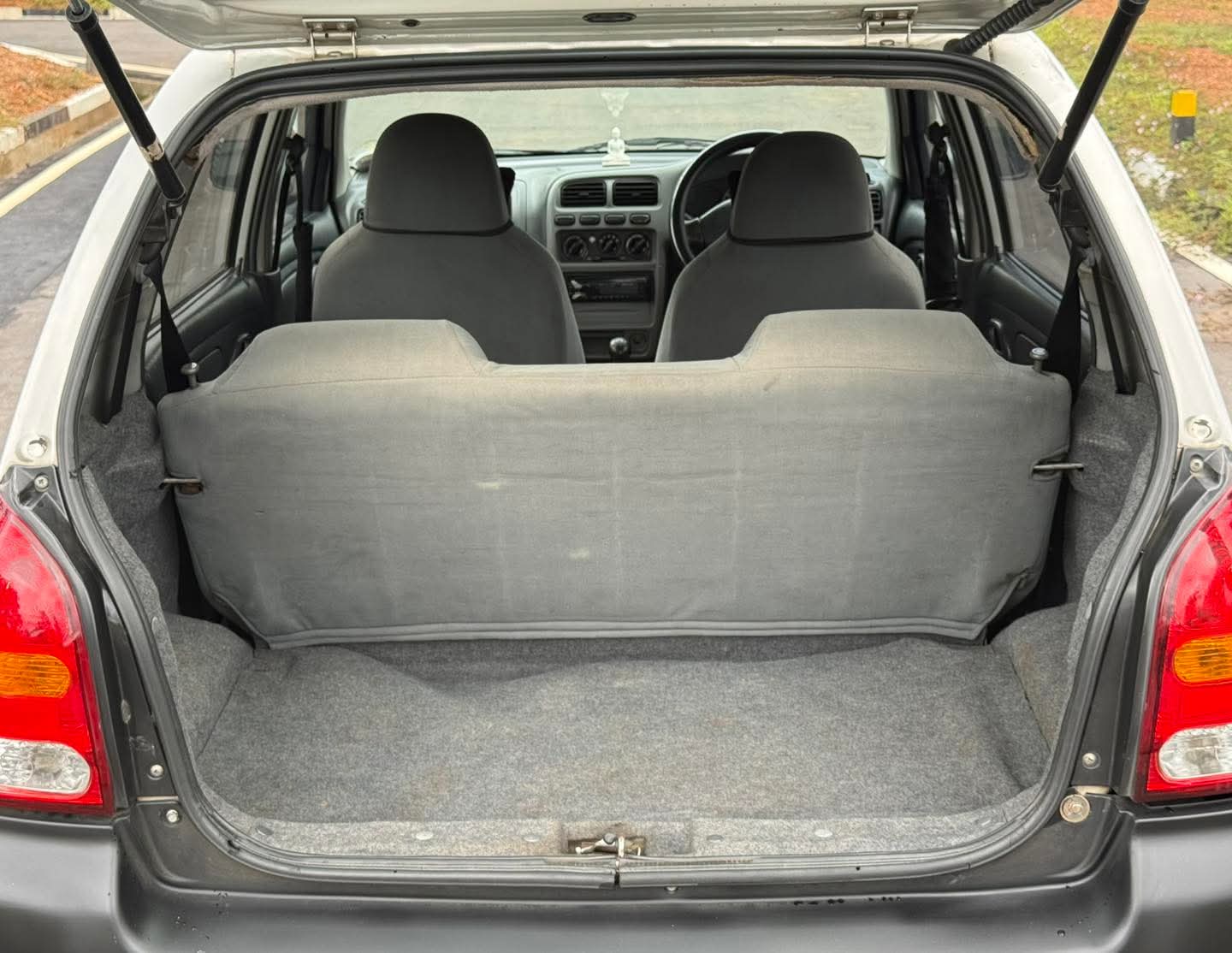 Suzuki Alto 2011 - பயன்படுத்தப்பட்டது கார் sale in Sri Lanka - patpat.lk