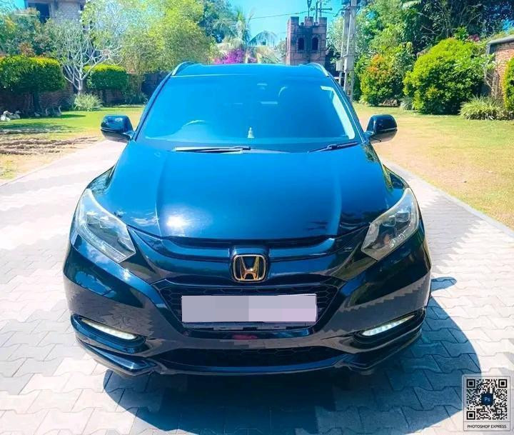 Honda Vezel 2015 - Used SUV sale in Sri Lanka - patpat.lk