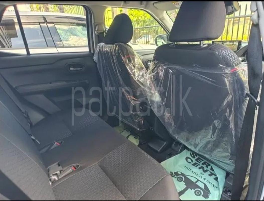 Advertisement image 6