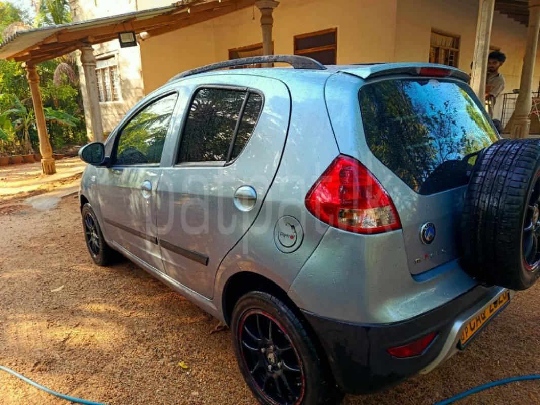 Advertisement image 5