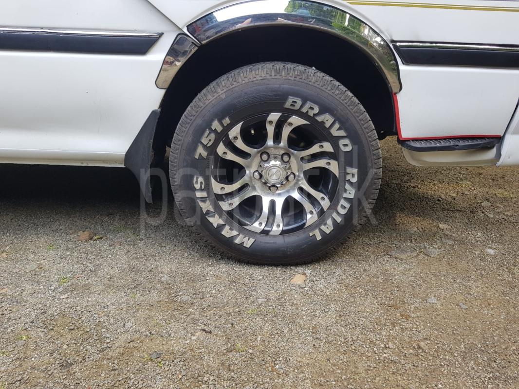 Advertisement image 4