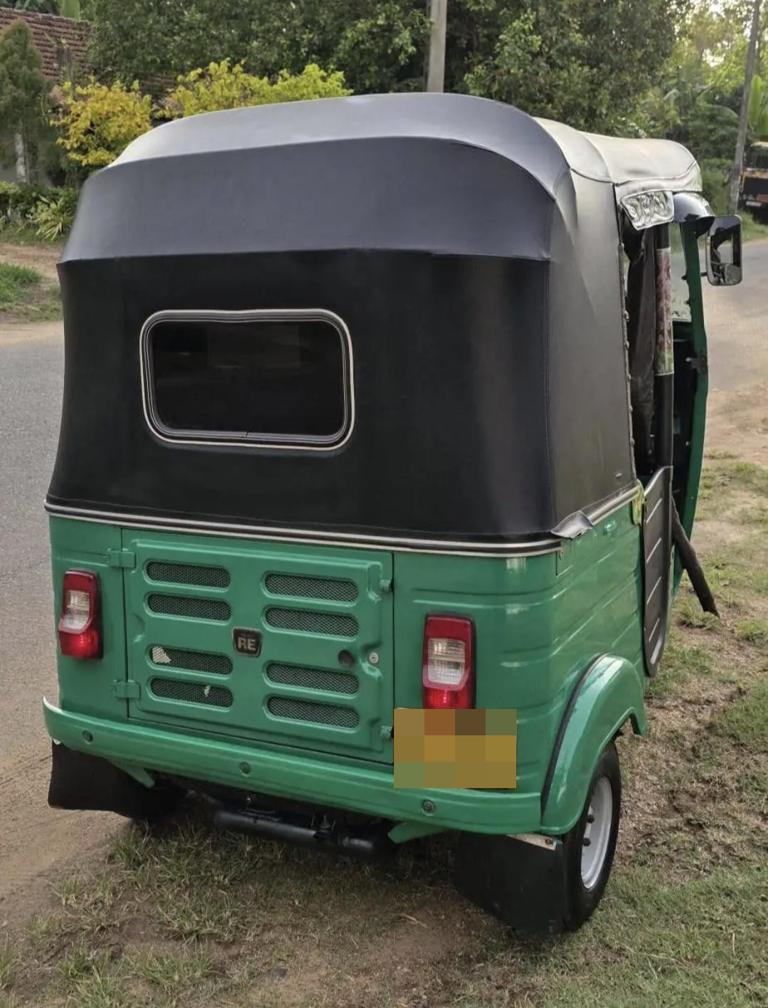 Bajaj Three Wheel 2016 - භාවිතා කරන ලද ත්‍රිරෝද රථය sale in Sri Lanka - patpat.lk