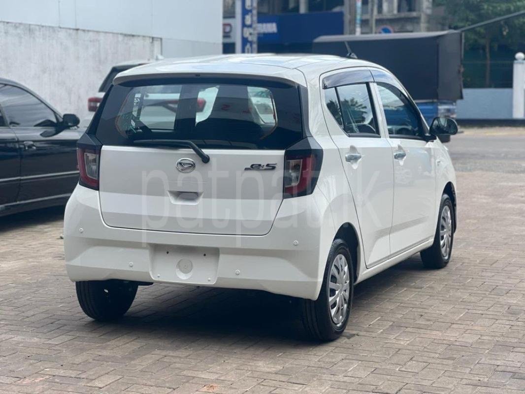 Advertisement image 3