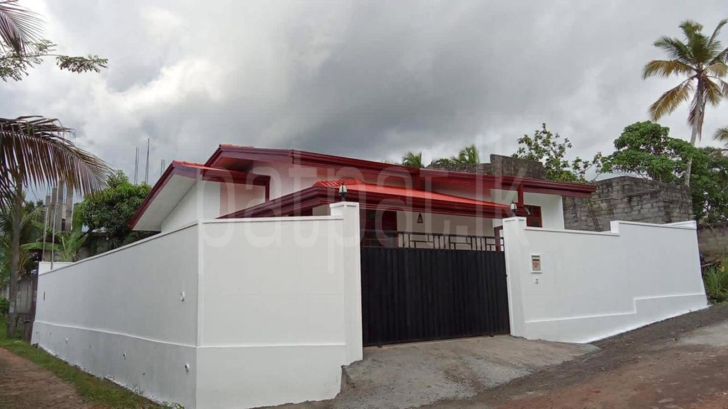 House for Sale in Gonapola Junction
