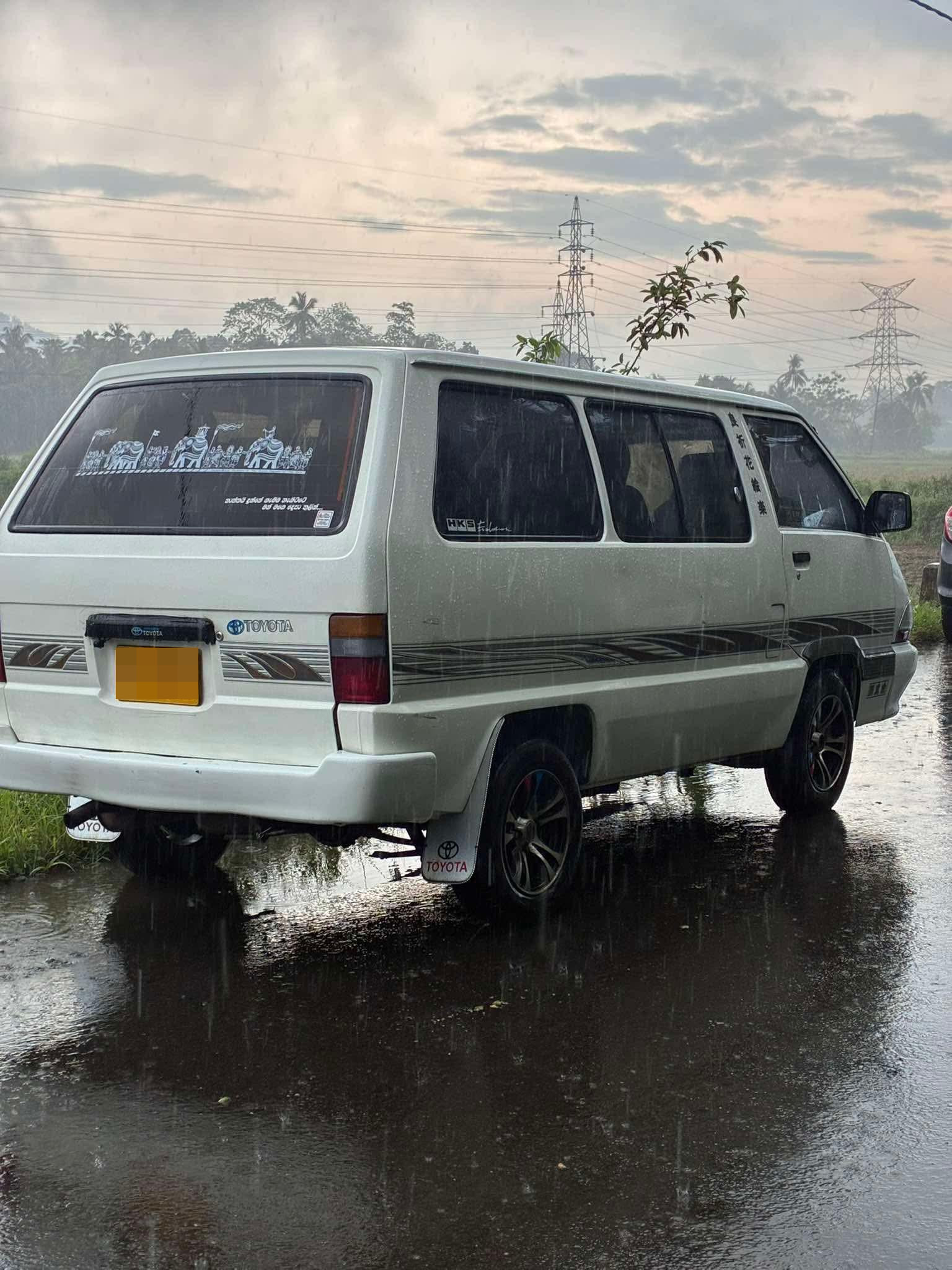 Toyota TownAce 1991 - භාවිතා කරන ලද වෑන් රථය sale in Sri Lanka - patpat.lk