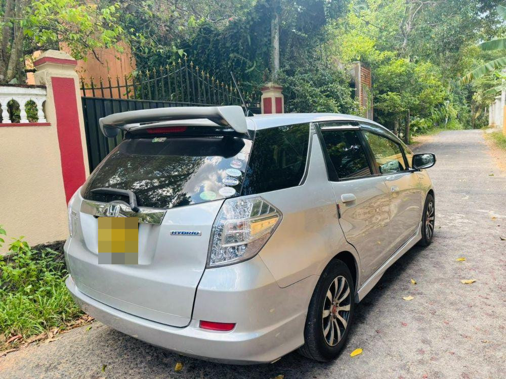 Advertisement image 3