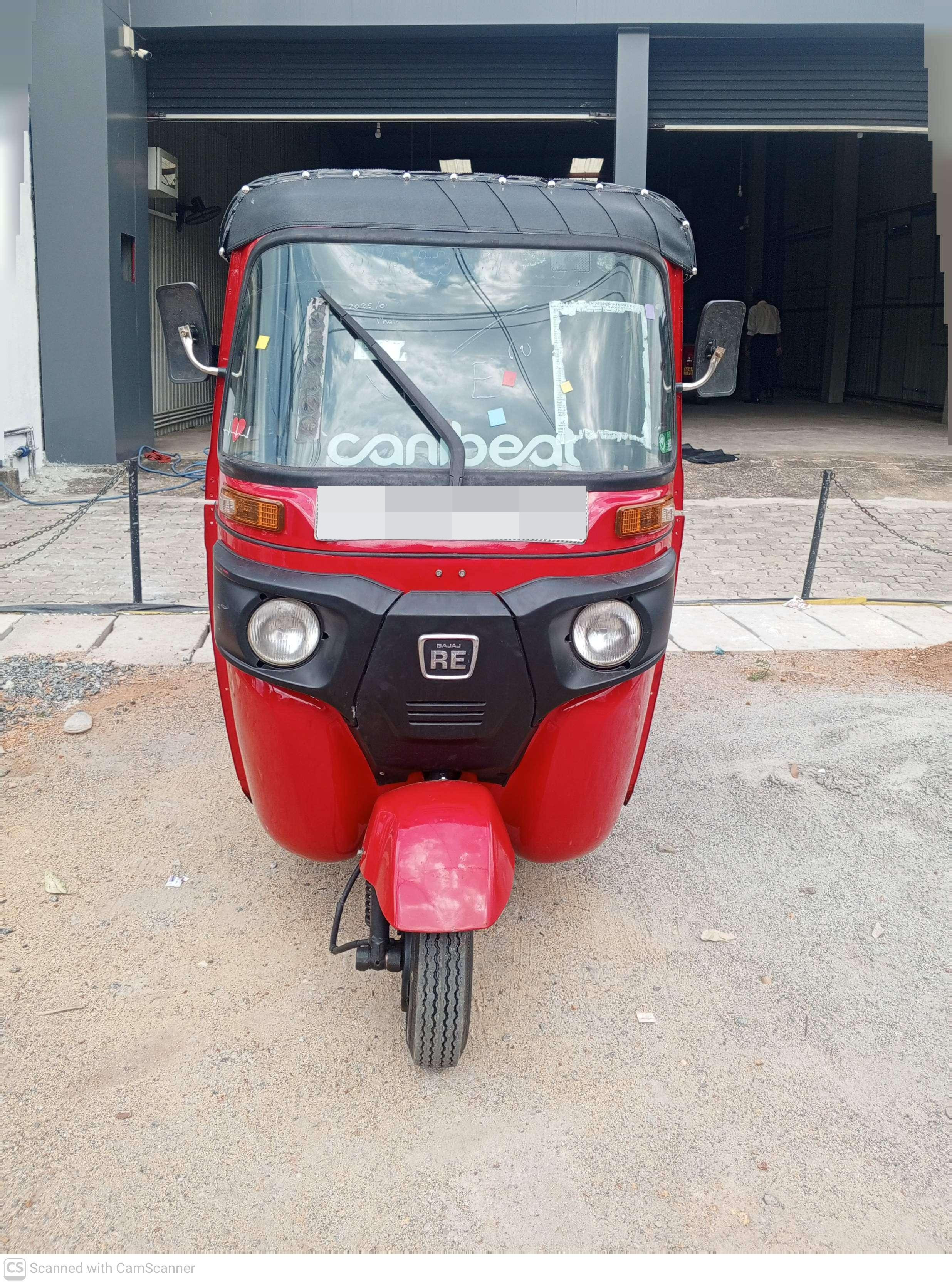 Bajaj Three Wheel 2015 - භාවිතා කරන ලද ත්‍රිරෝද රථය sale in Sri Lanka - patpat.lk