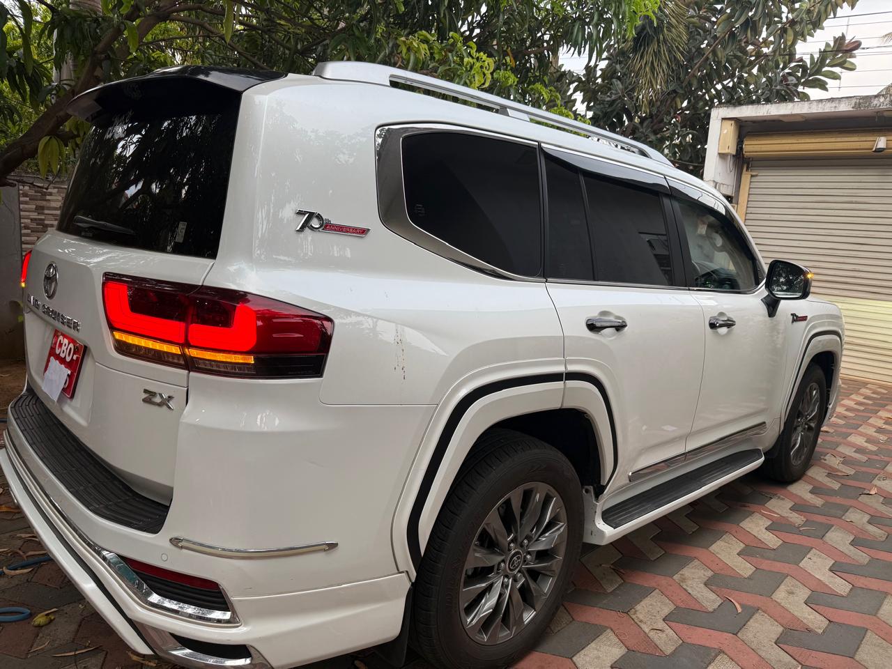 Toyota Land Cruiser Prado 2025 - භාවිතා කරන ලද SUV රථය sale in Sri Lanka - patpat.lk