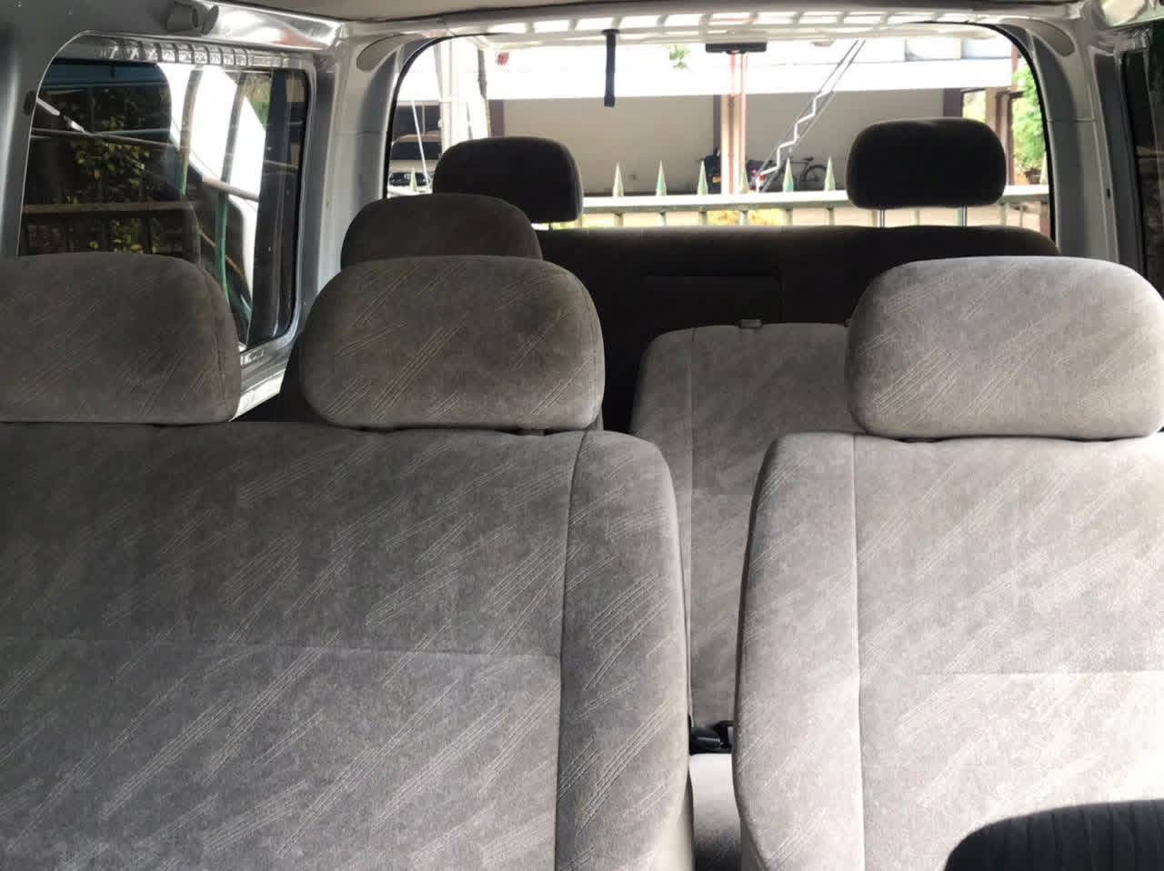 Toyota Hiace 2012 - பயன்படுத்தப்பட்டது வேன் sale in Sri Lanka - patpat.lk