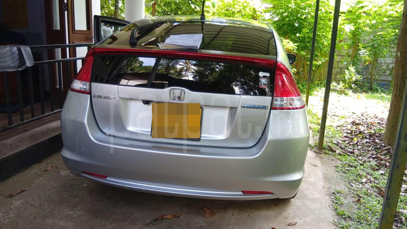 Honda Insight 2011 - பயன்படுத்தப்பட்டது கார் sale in Sri Lanka - patpat.lk