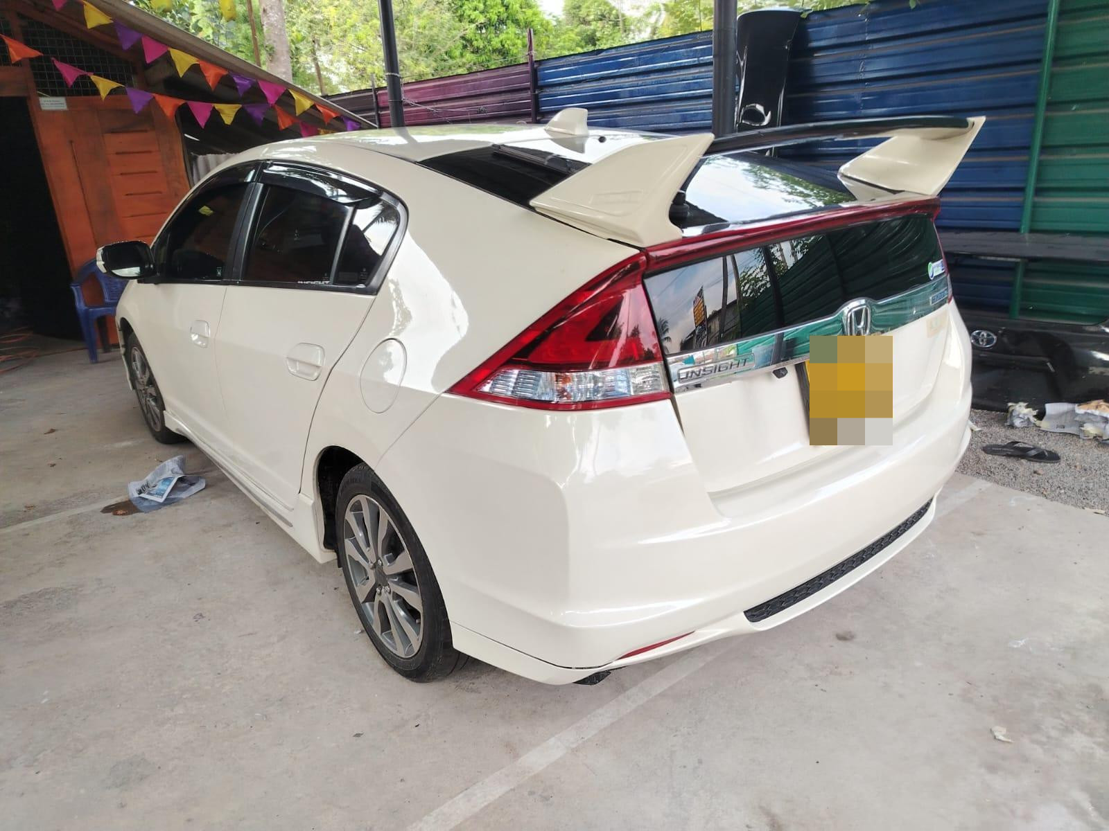 Honda Insight 2011 - பயன்படுத்தப்பட்டது கார் sale in Sri Lanka - patpat.lk