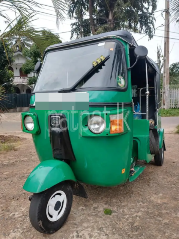 Bajaj 4 stroke 2011 - භාවිතා කරන ලද ත්‍රිරෝද රථය sale in Sri Lanka - patpat.lk