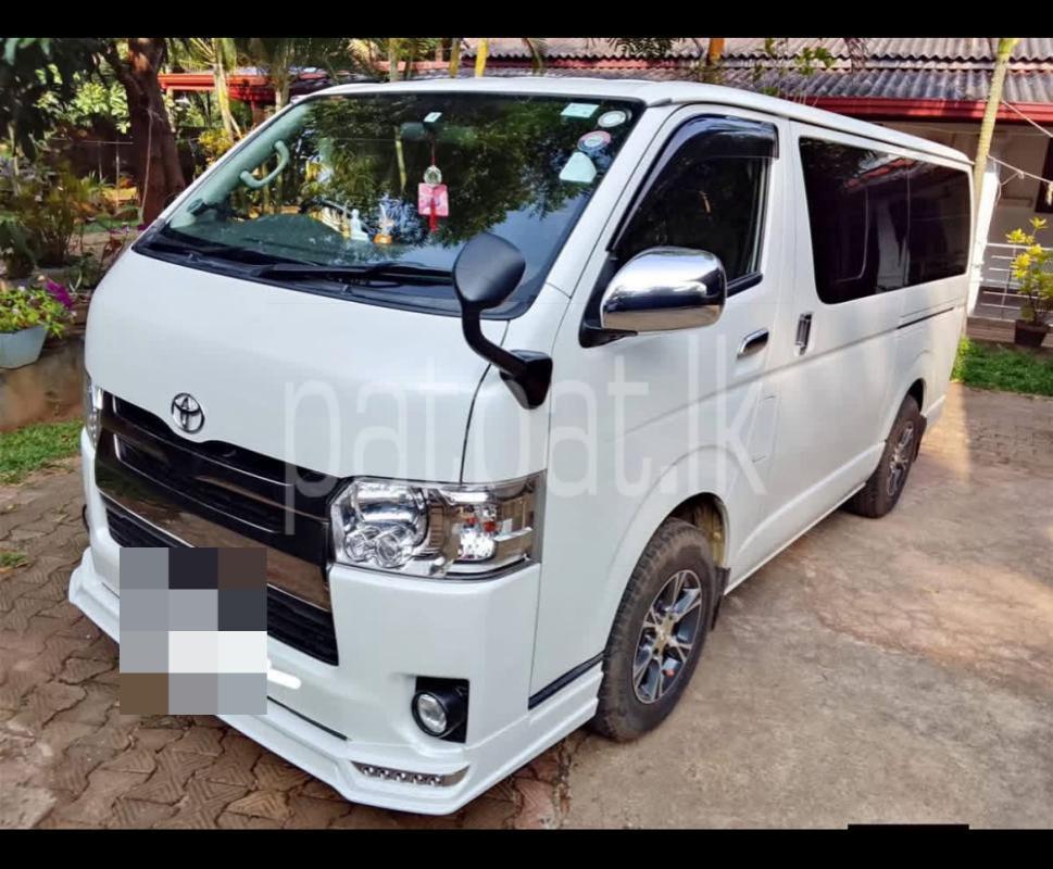Toyota Hiace 2017 - பயன்படுத்தப்பட்டது வேன் sale in Sri Lanka - patpat.lk
