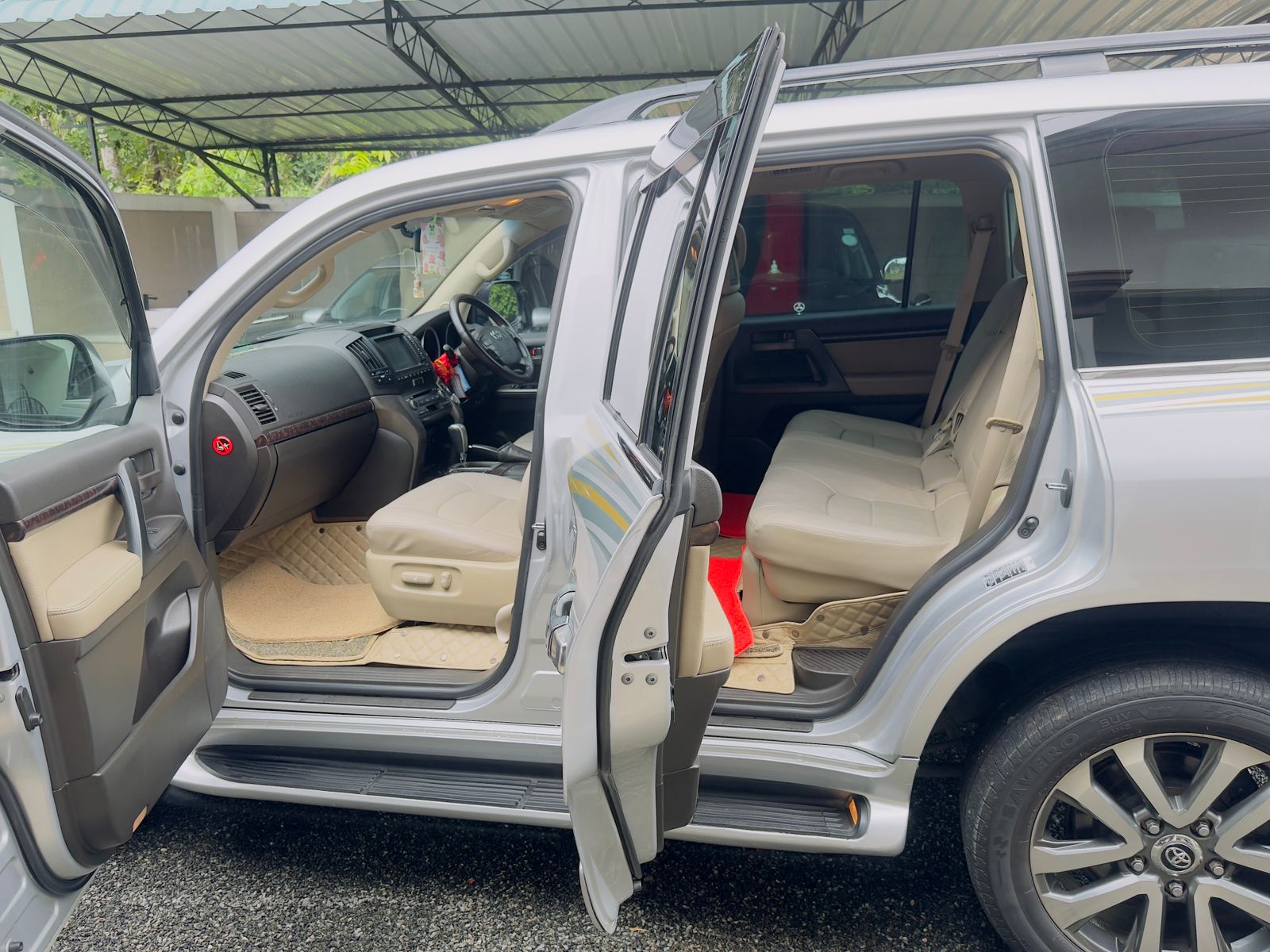 Toyota Land Cruiser 2008 - பயன்படுத்தப்பட்டது SUV sale in Sri Lanka - patpat.lk