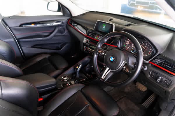 BMW x1 2018 - சான்றளிக்கப்பட்டது SUV sale in Sri Lanka - patpat.lk