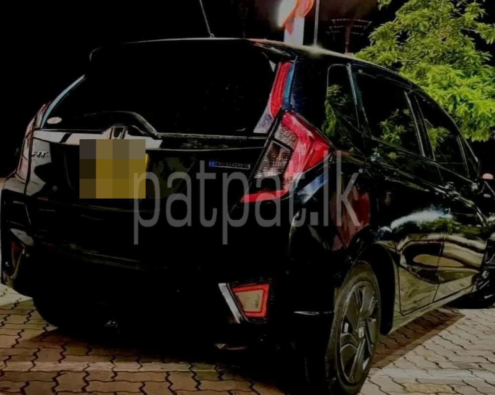 Advertisement image 1