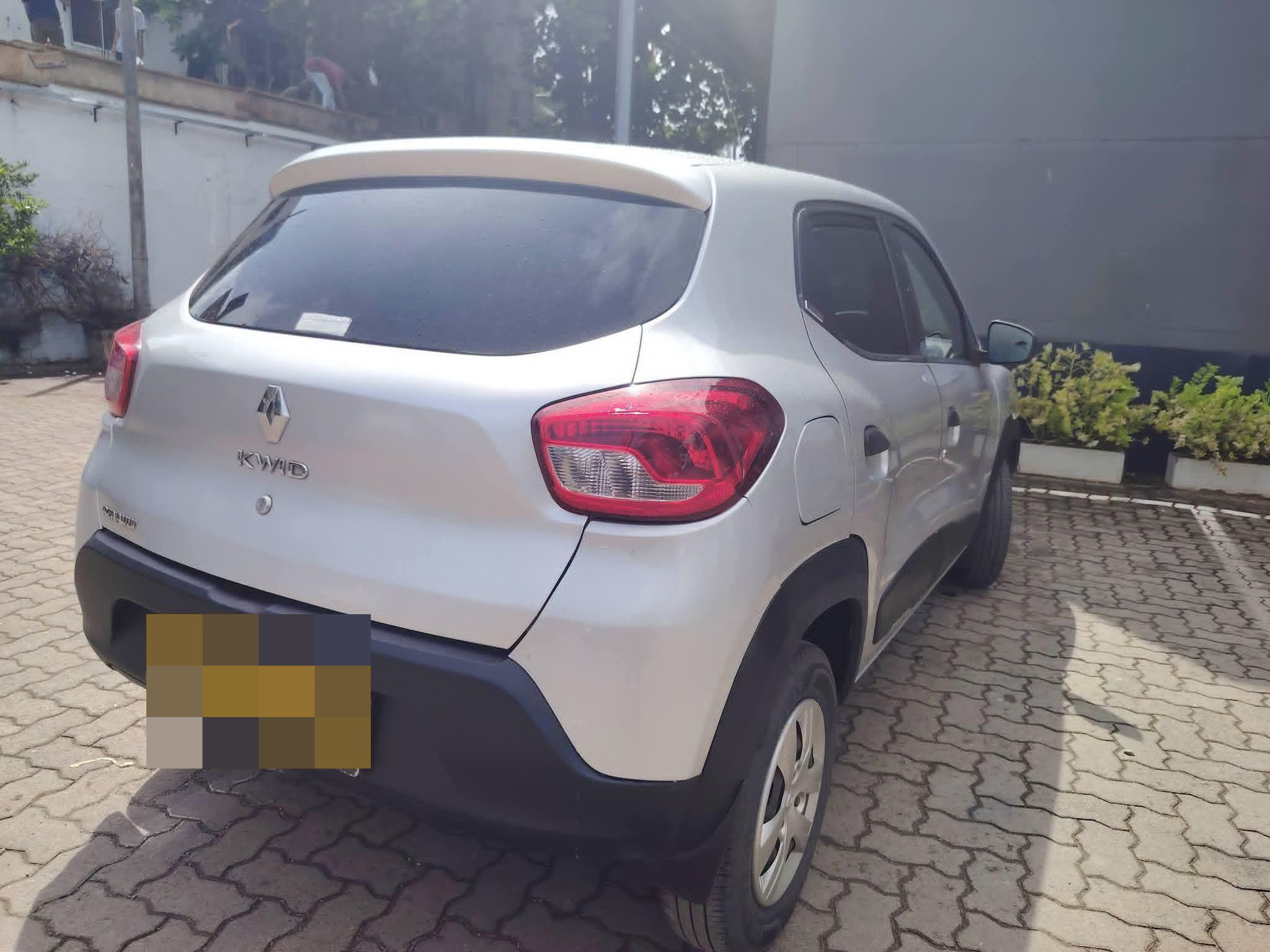 Renault KWID 2016 - Used Car sale in Sri Lanka - patpat.lk