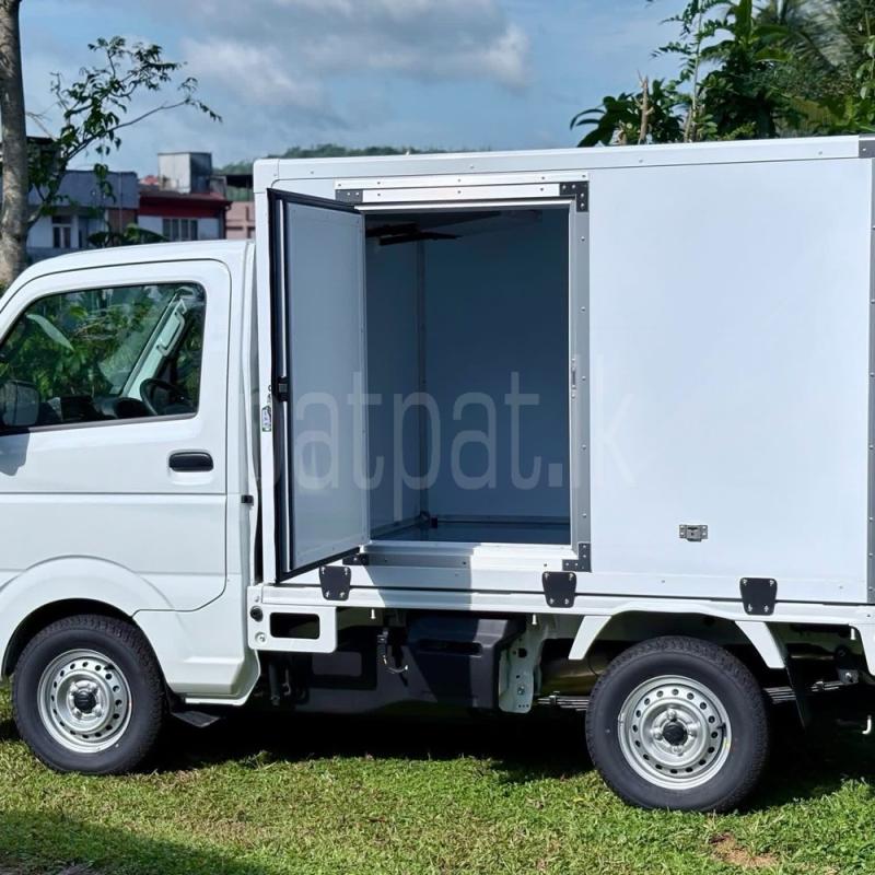 Advertisement image 5