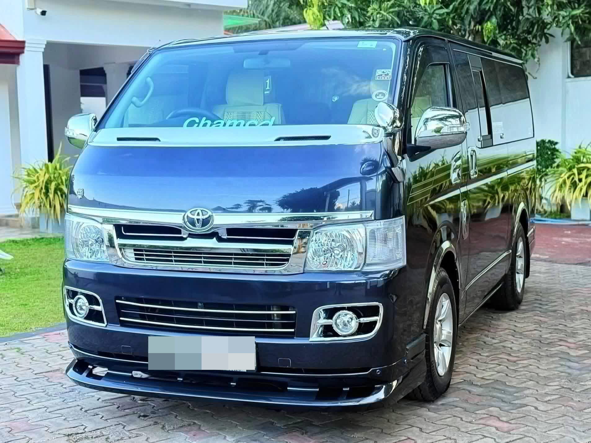 Toyota Hiace 2005 - Used Van sale in Sri Lanka - patpat.lk