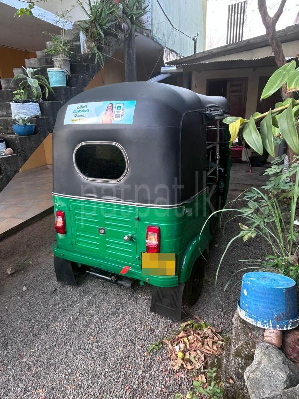 Bajaj 4 stroke 2015 - Used Three wheeler sale in Sri Lanka - patpat.lk