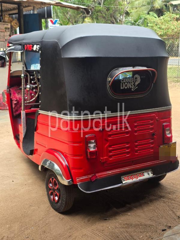 Advertisement image 6