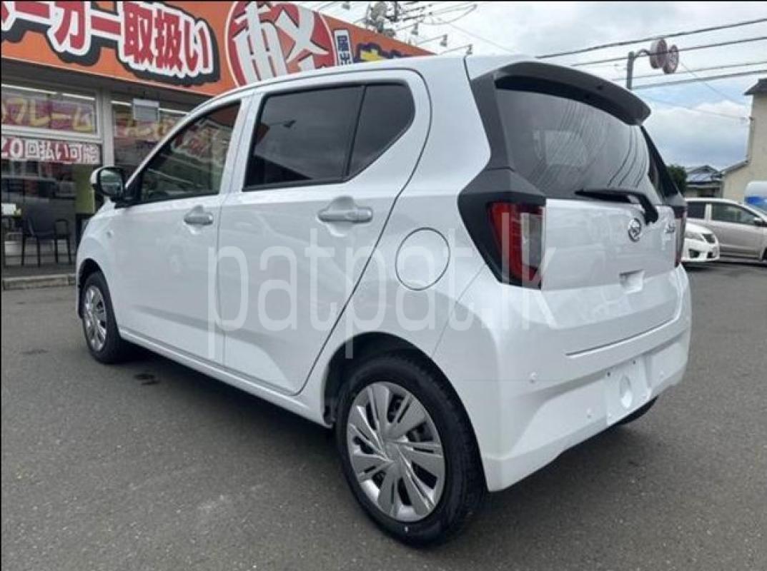 Advertisement image 3