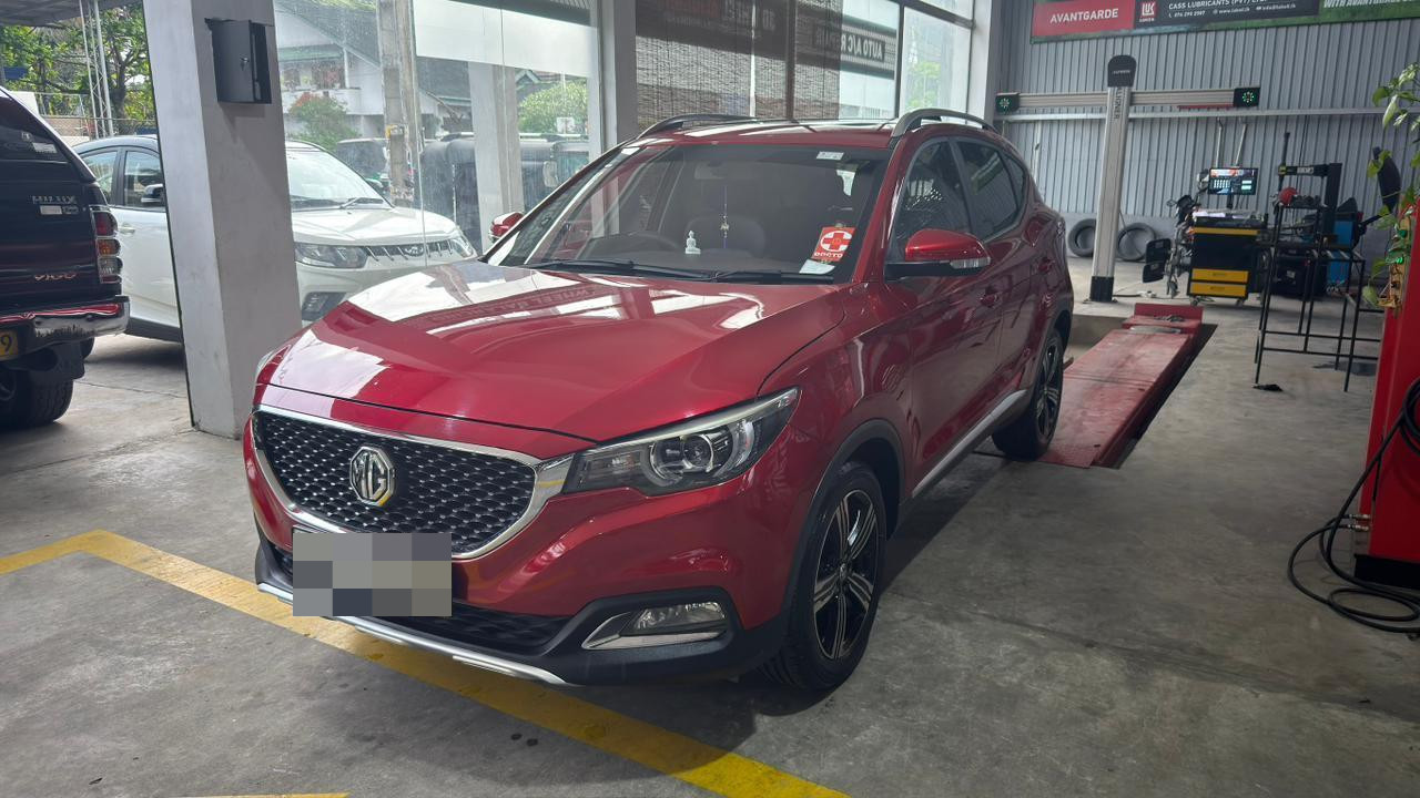 MG ZS 2019 ads-image-1
