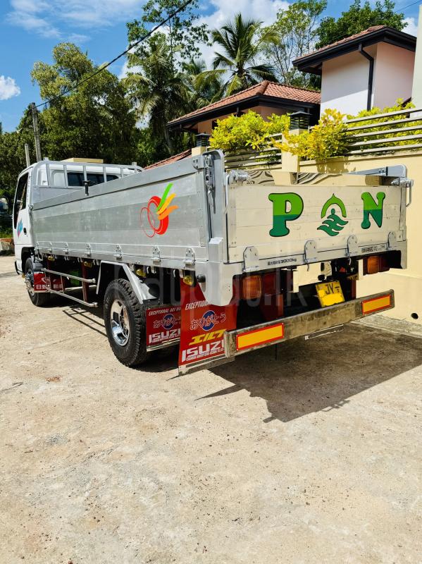 Advertisement image 3