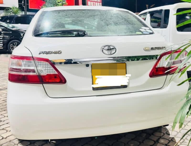 Toyota Premio 2014 - பயன்படுத்தப்பட்டது கார் sale in Sri Lanka - patpat.lk