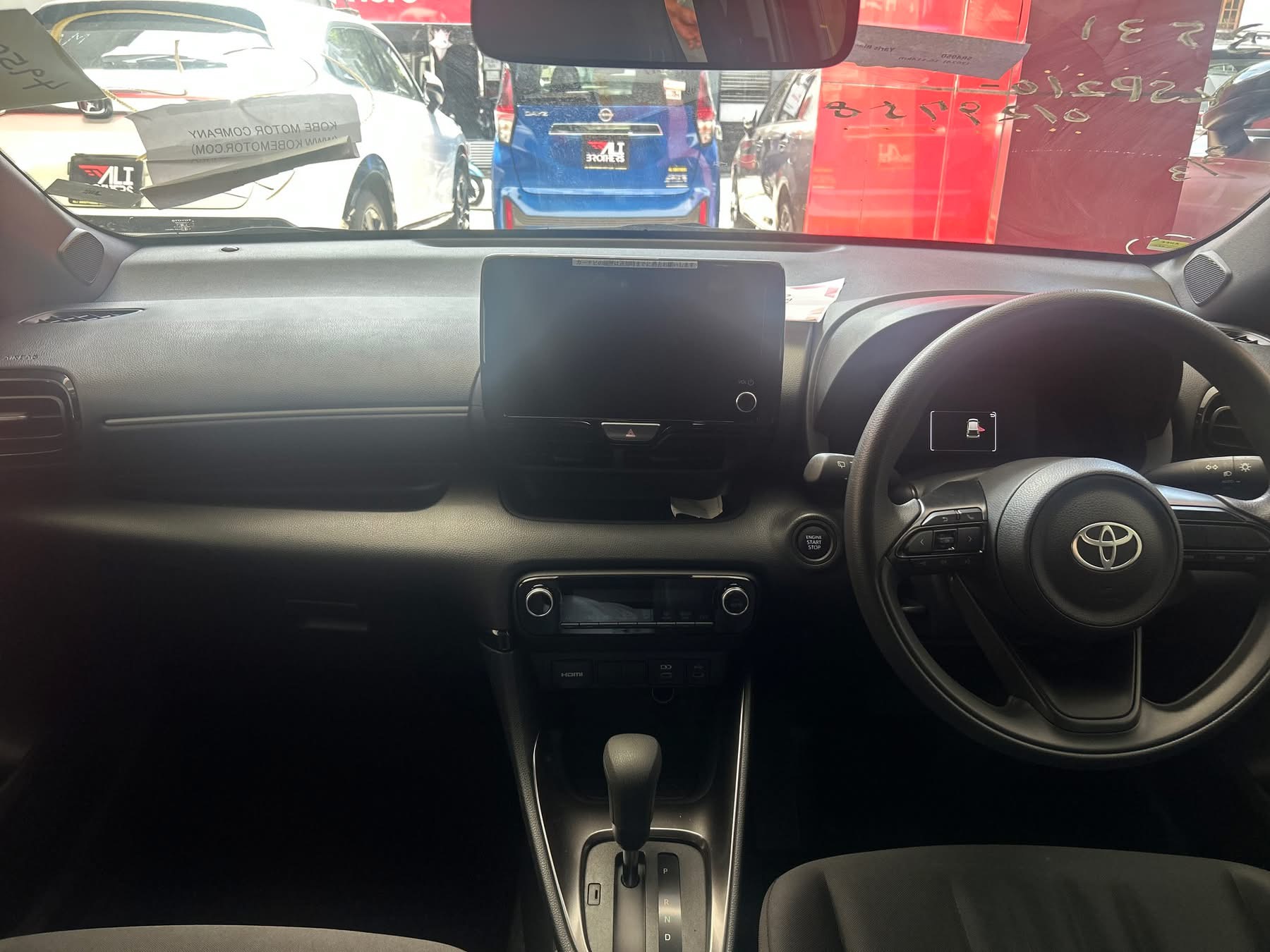 Toyota Yaris 2025 - අලුත් කාර් sale in Sri Lanka - patpat.lk