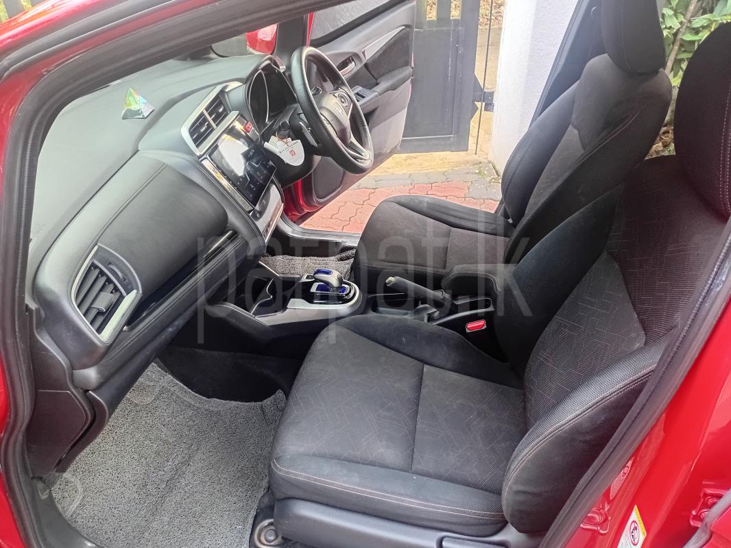 Advertisement image 5