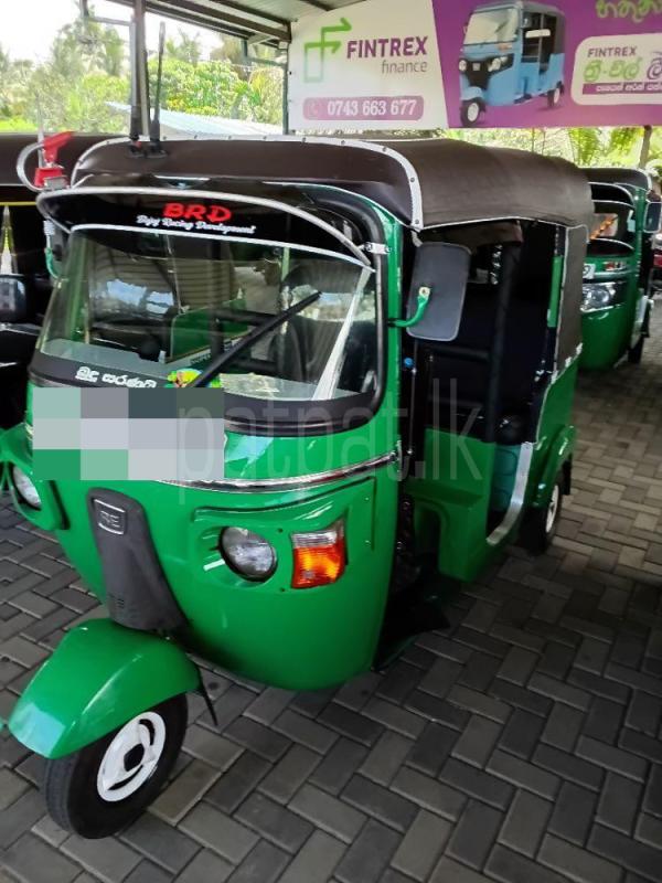 Bajaj Three Wheel 2010 - භාවිතා කරන ලද ත්‍රිරෝද රථය sale in Sri Lanka - patpat.lk