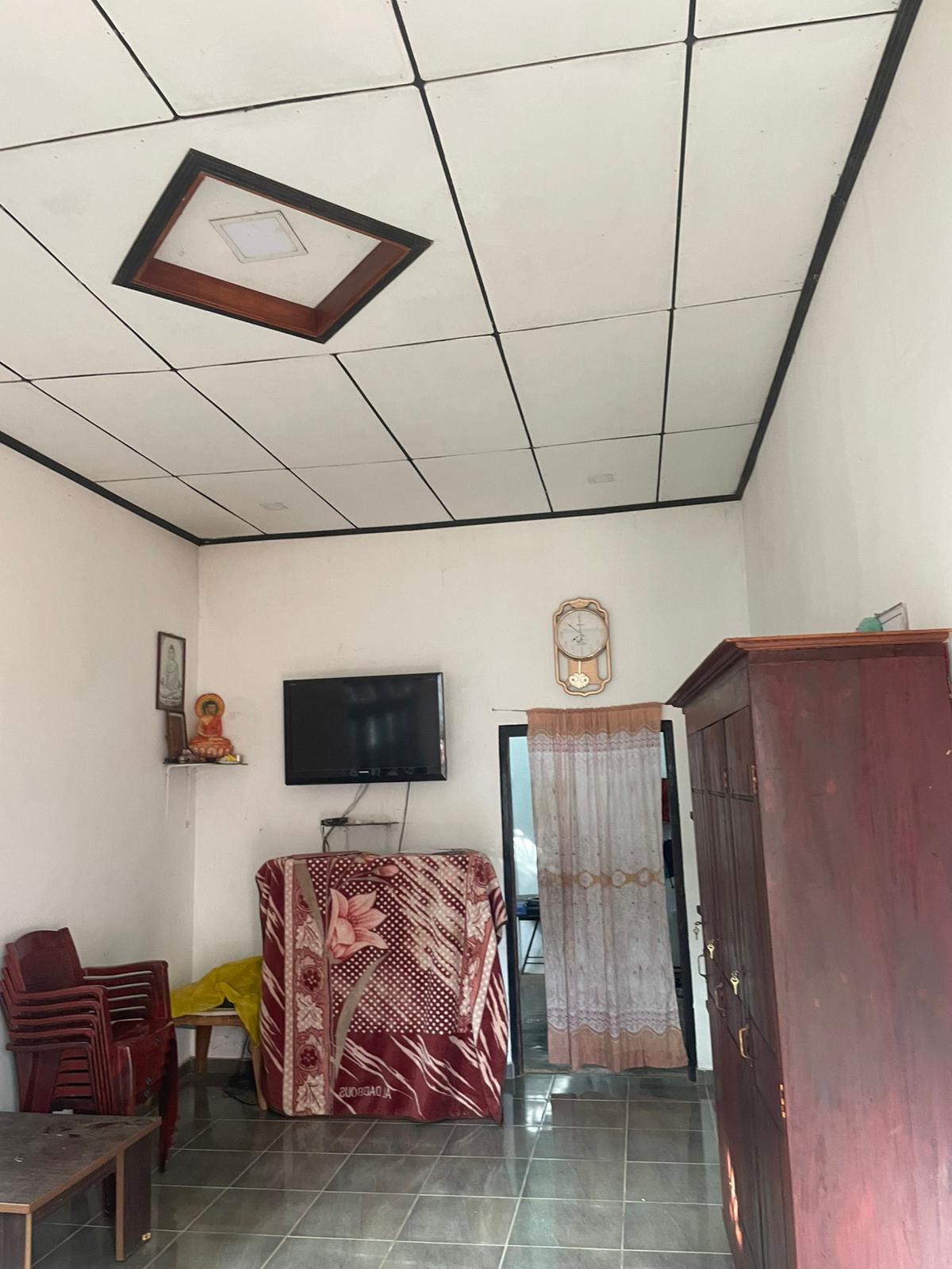 House for Sale in Batuwatta
