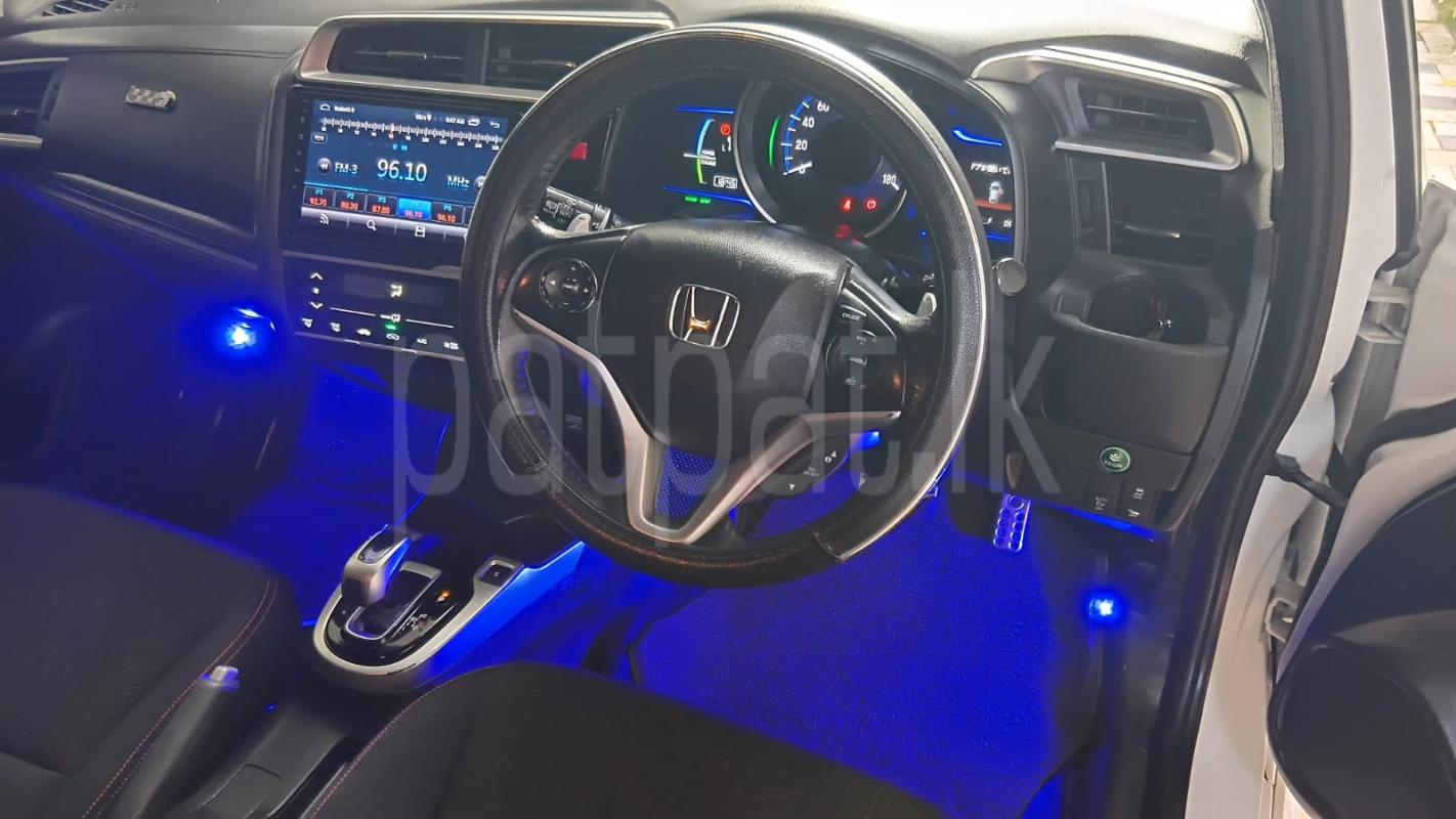 Advertisement image 4