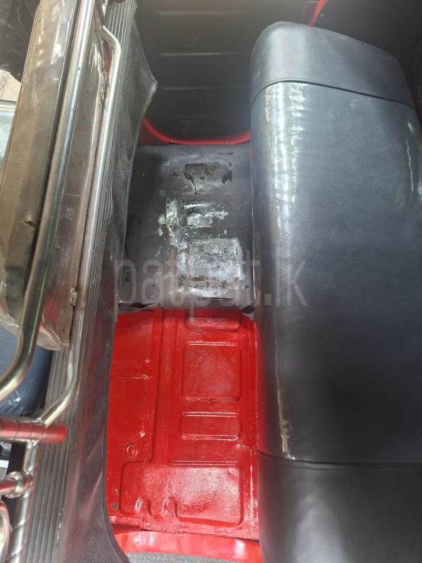 Bajaj 4 stroke 2012 - භාවිතා කරන ලද ත්‍රිරෝද රථය sale in Sri Lanka - patpat.lk