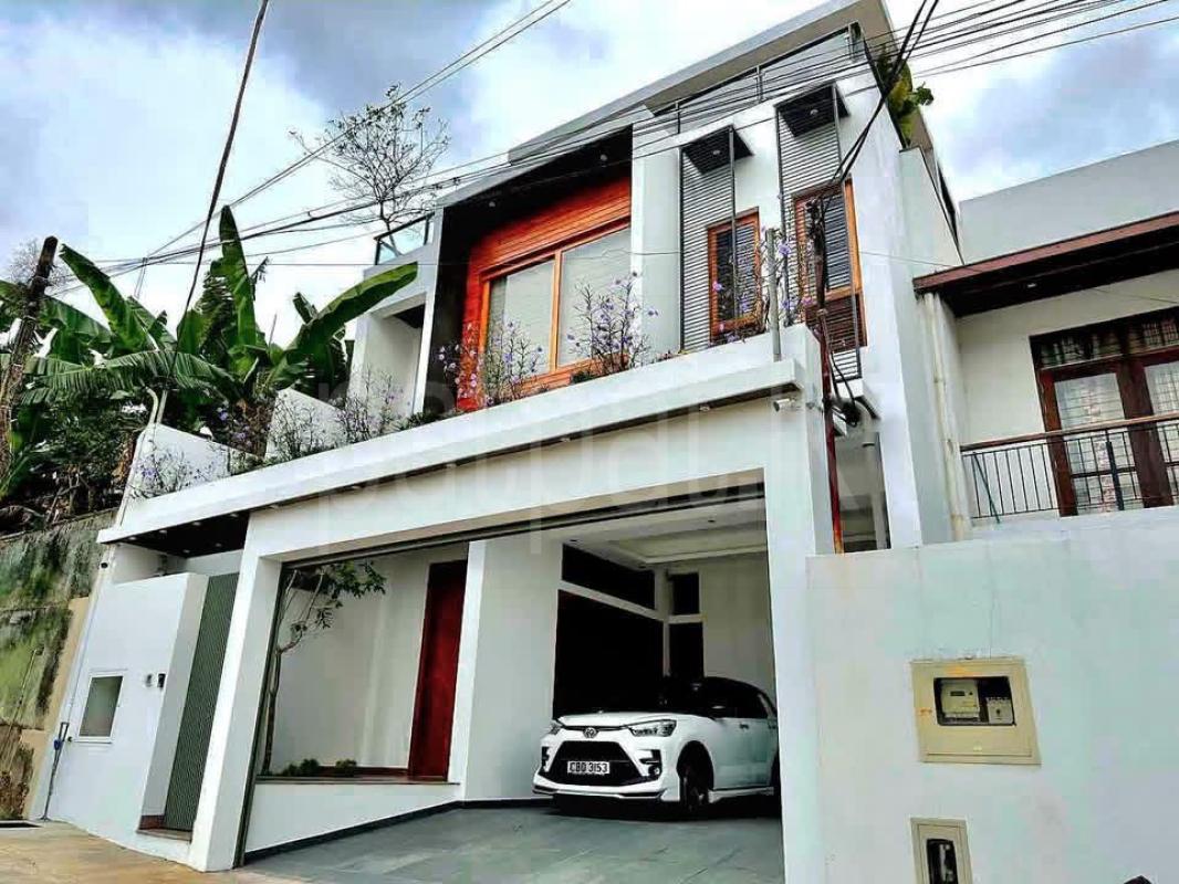 House for Sale in Battaramulla