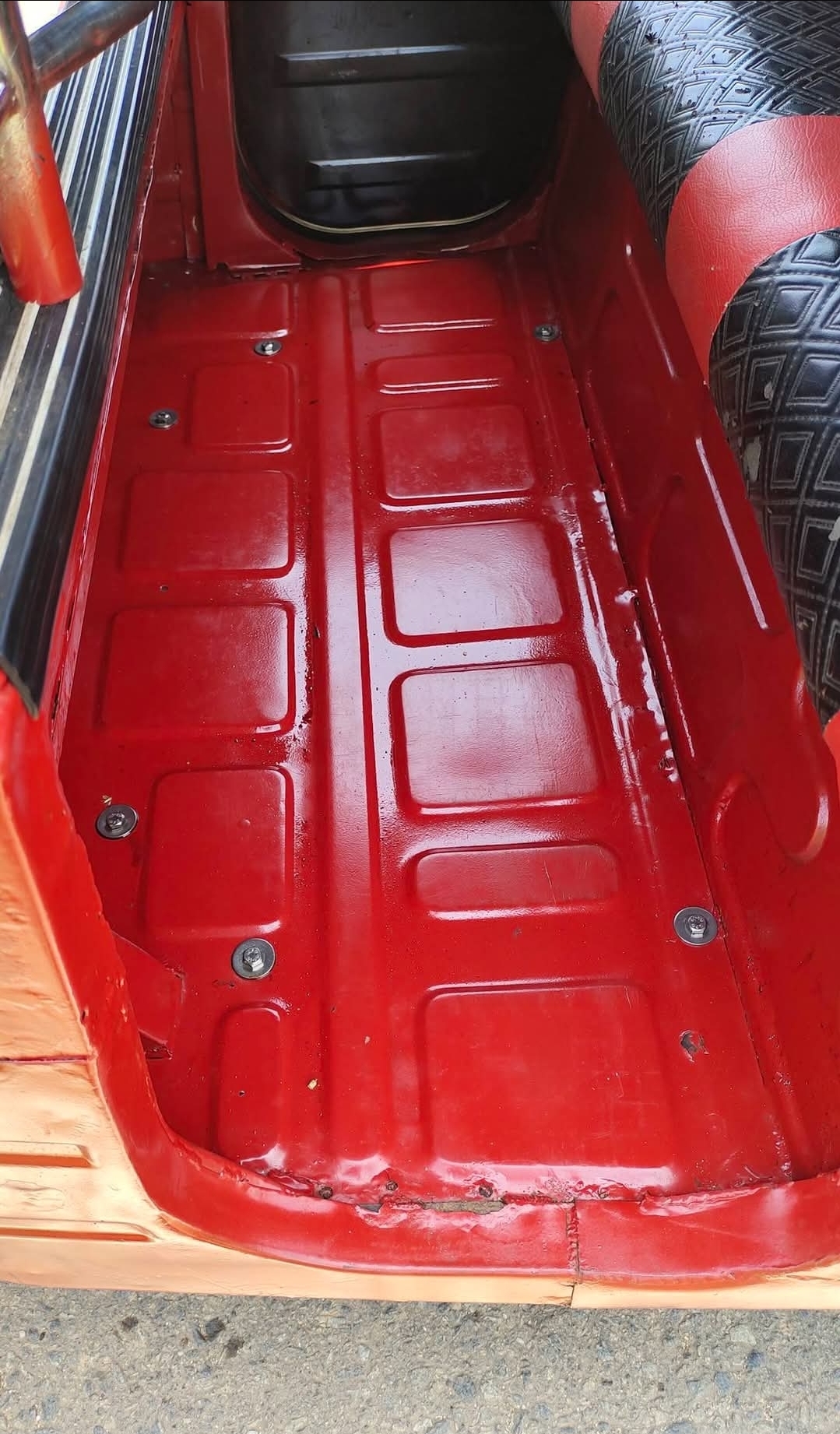 Bajaj Three Wheel 2009 - භාවිතා කරන ලද ත්‍රිරෝද රථය sale in Sri Lanka - patpat.lk