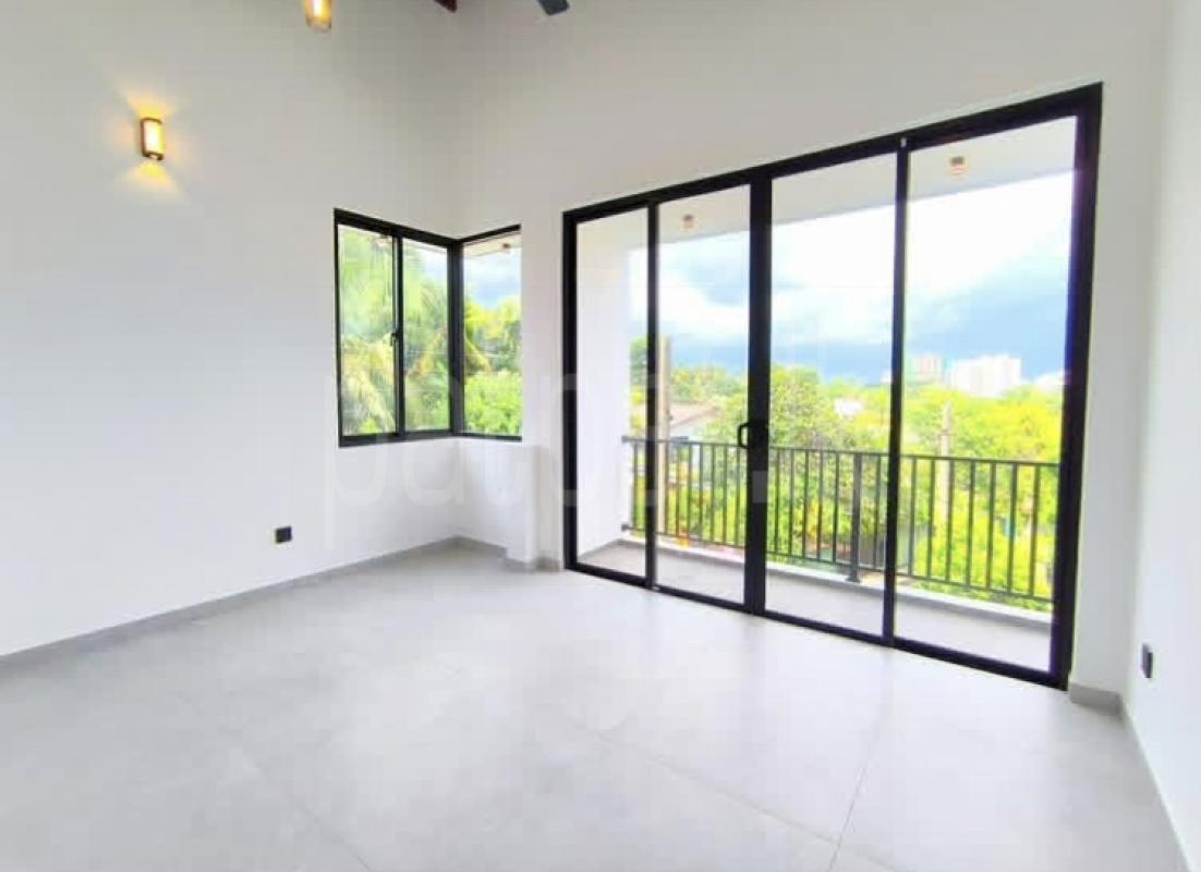 House for Sale in Battaramulla